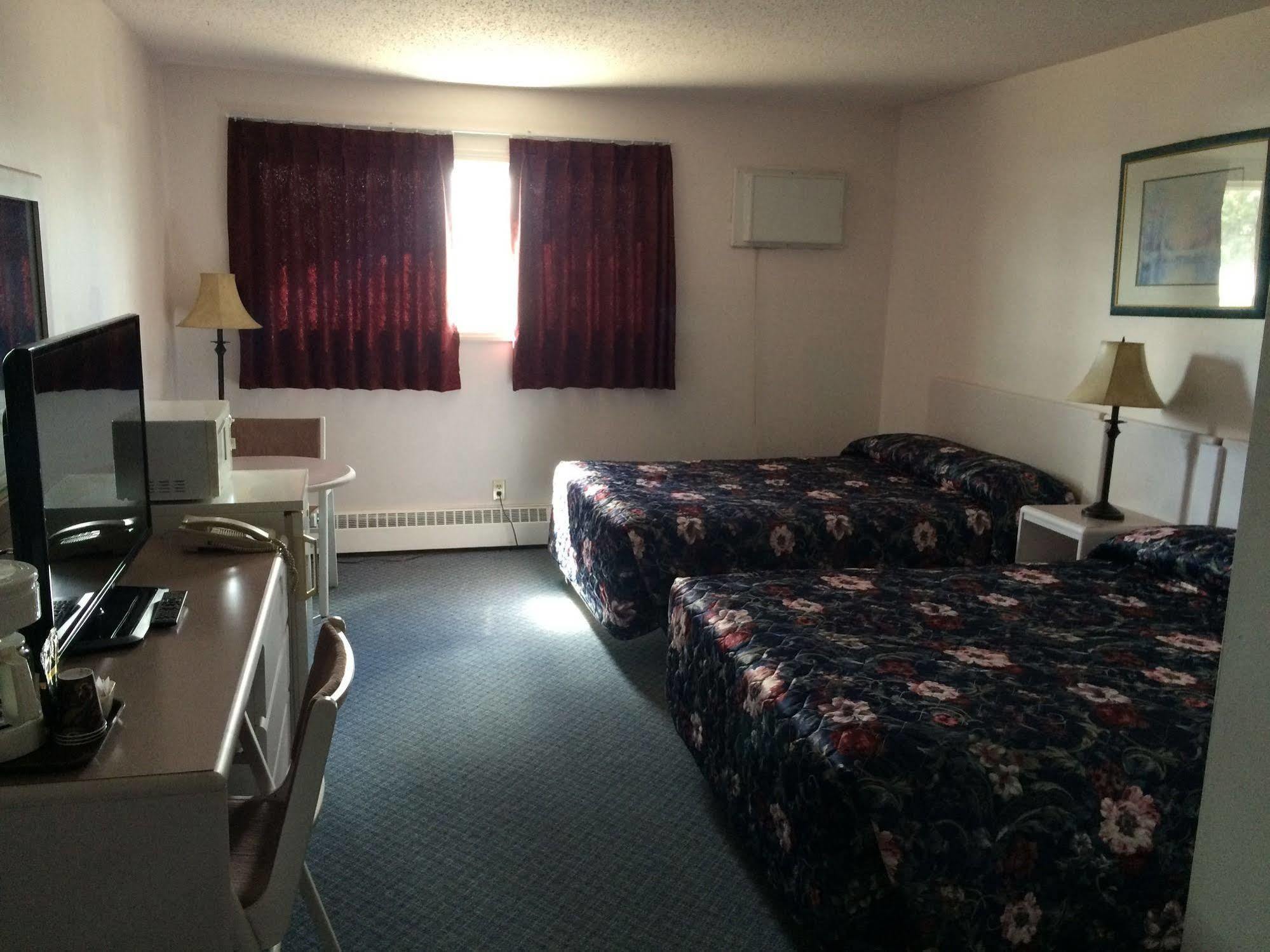 Plains Motor Inn Stettler Extérieur photo